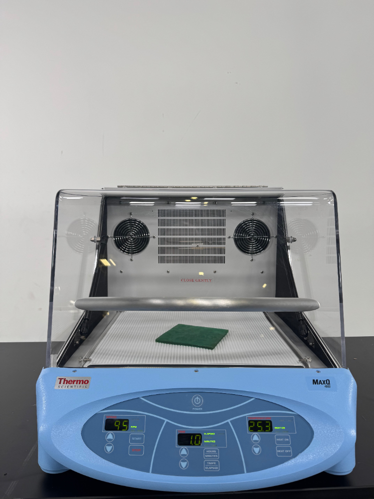 Image of Thermo MaxQ 4000 Incubator Shaker